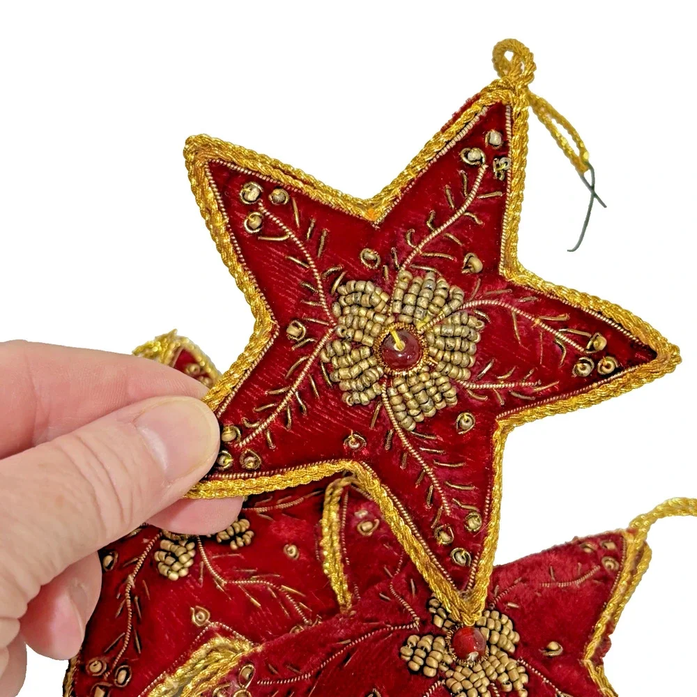 Vintage Red Velvet & Gold Ribbon Embellished Christmas Tree Ornaments (3)